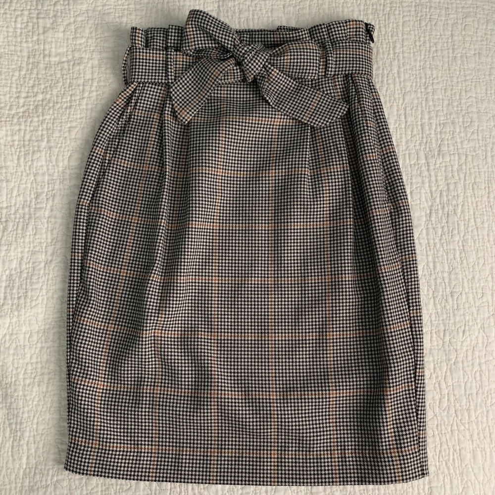H & M paper bag houndstooth skirt